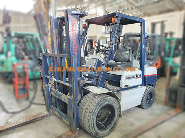 Xe Nâng Dầu KOMATSU FD30-11