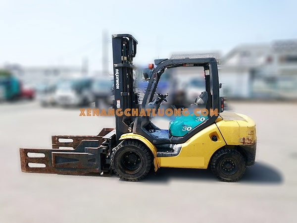 Xe Nâng Dầu KOMATSU FD30T-15