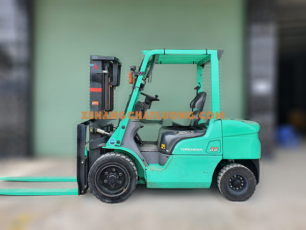 Xe Nâng Dầu MITSUBISHI FDE30T