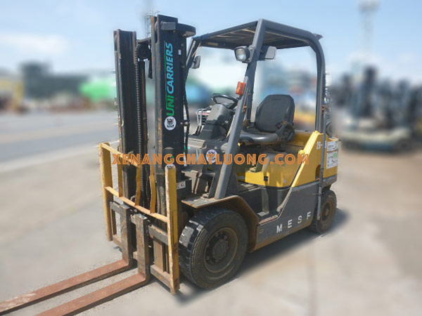 Xe Nâng Dầu UNICARRIERS FHD20T5