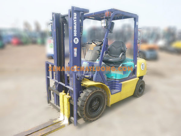 Xe nâng xăng KOMATSU FG25T-12