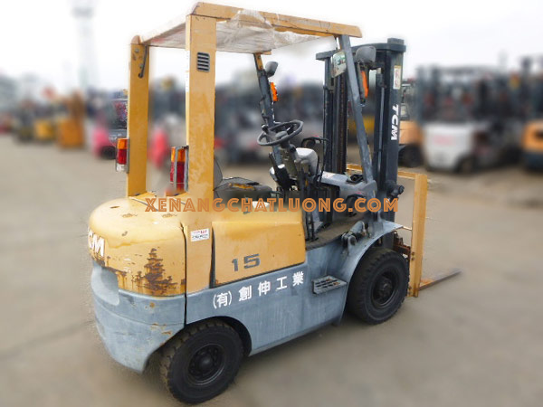 Xe nâng xăng TCM FG15N18